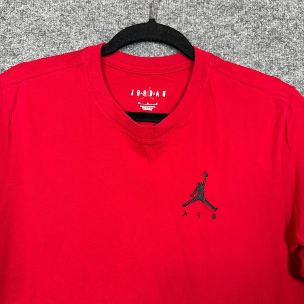 Jordan Shirt‎ Mens Medium Red Short Sleeve Crewneck Tshirt Athletic Basketball